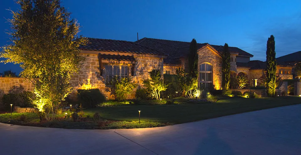 Front Yard Pathway Lighting Installation for Safety and Curb Appeal