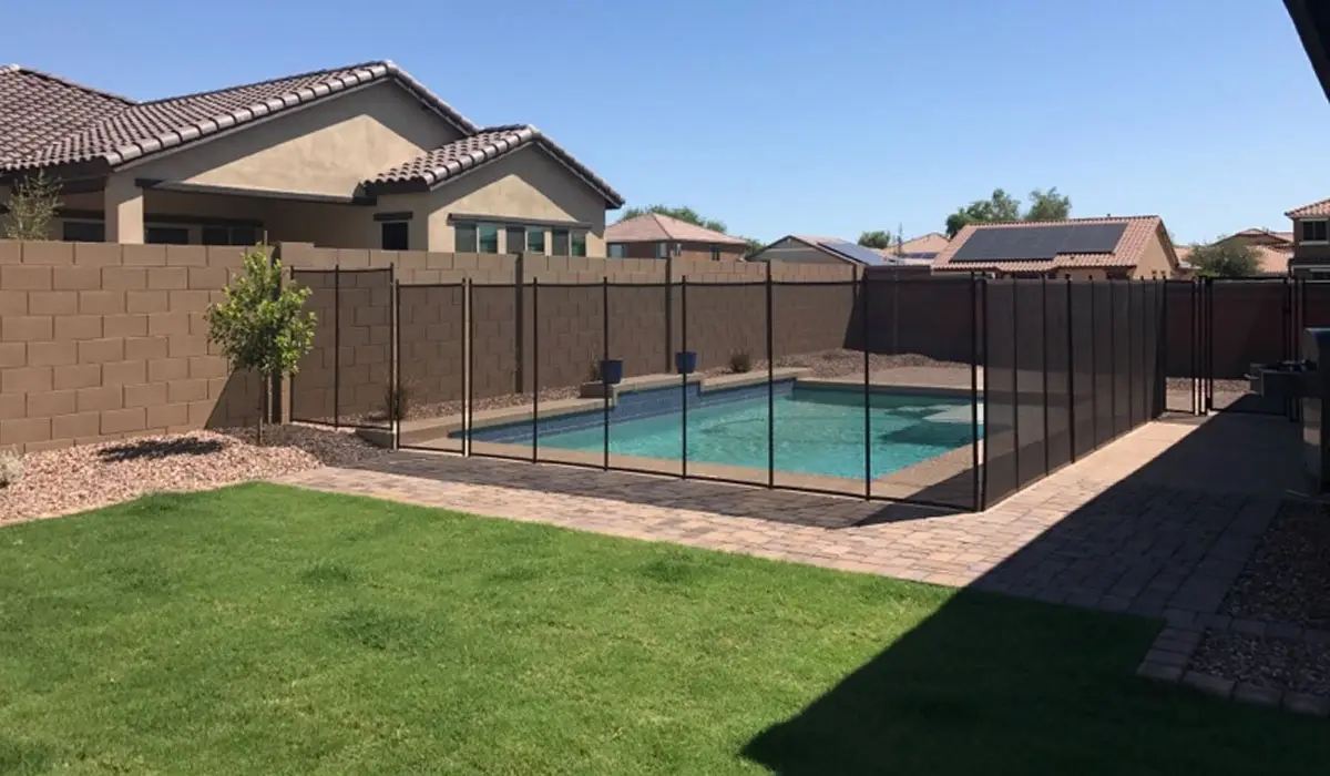 How High Should a Pool Safety Fence Be Around a Backyard Pool